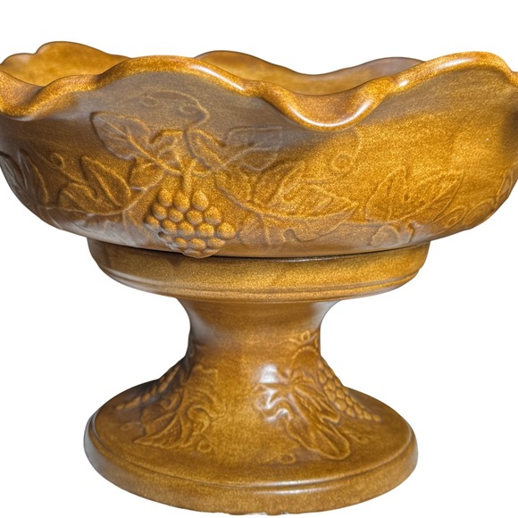 Compote Pedestal Footed Bowl Centerpiece Grape Vintage Pottery Design Amber 1972 - Picture 6 of 10